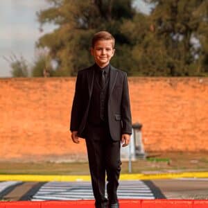 traje para niño