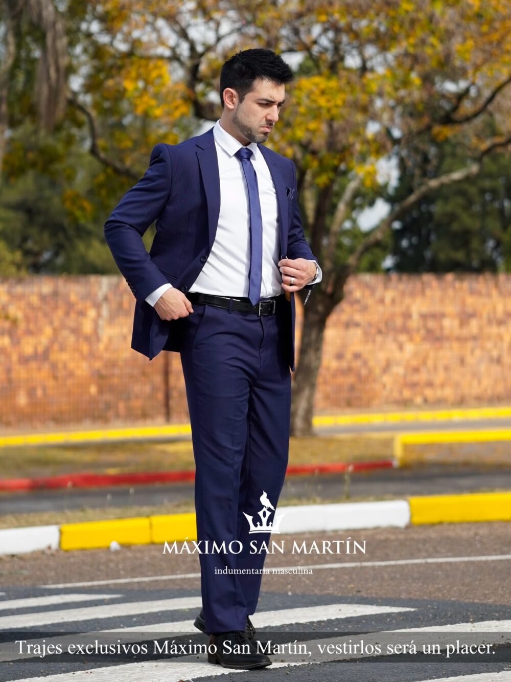 Traje Azul de Hombre Máximo San Martín